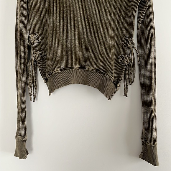 EUC Free People FP One Thermal Cropped Interlaken Top - Picture 14 of 16